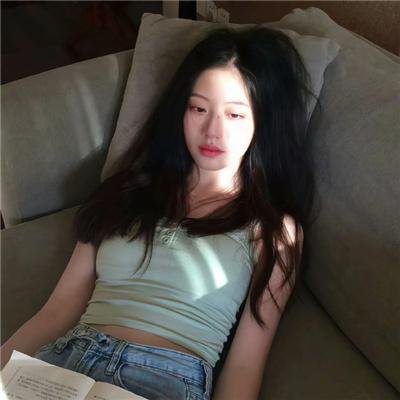 草叶之下